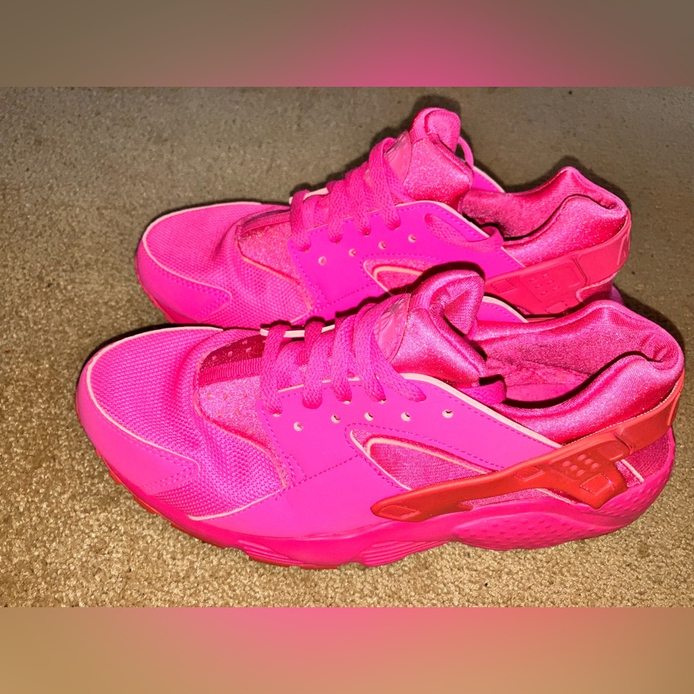 Huraches tennis shoes